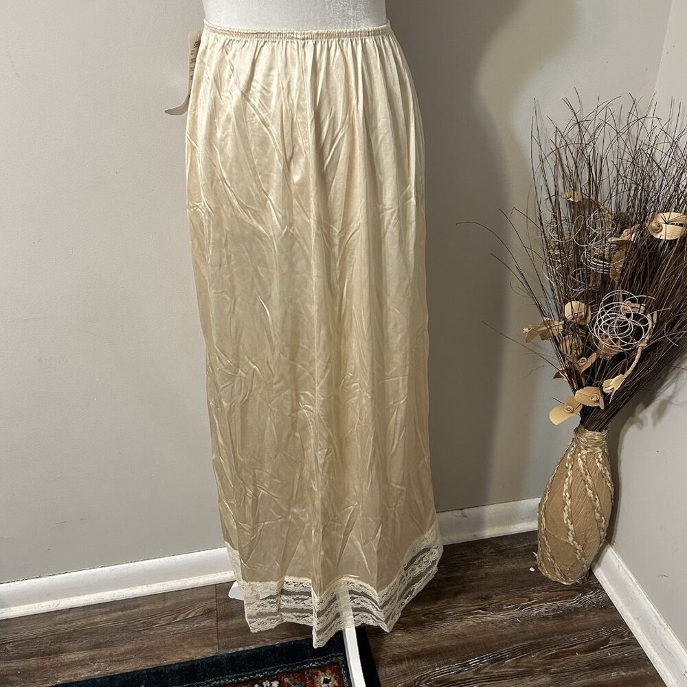 Vtg NWT Danbury Slip Skirt Long Beige Lace Trim Pull On Elastic Waist Tall SMT